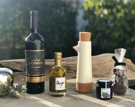 GIFT BOX DIAMOND WINE & OLIVE CRUET