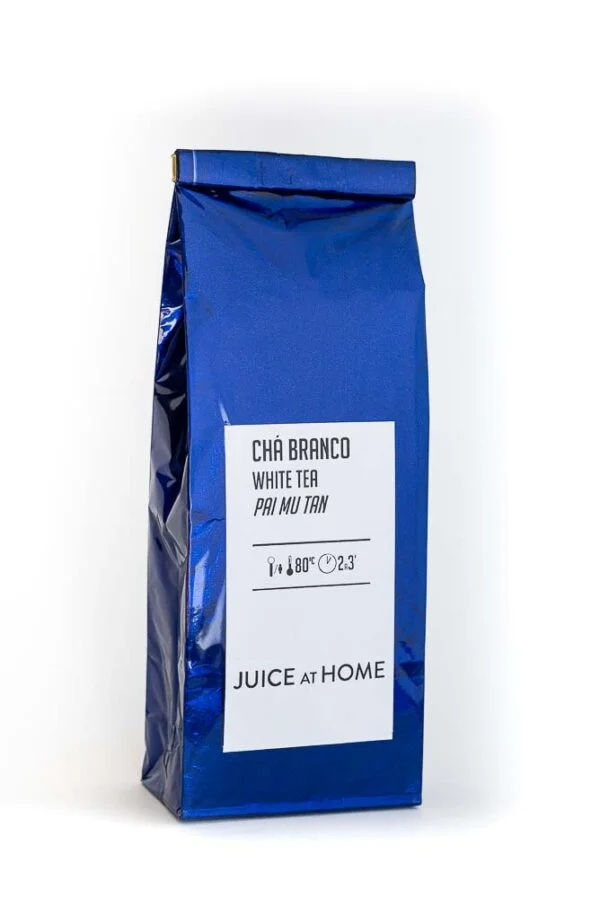 Chá Branco Biológico “Pai Mu Tan” . Juice at Home