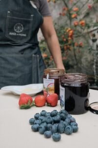 Mestres artesãos. Compota artesanal mirtilo em forno de lenha Juice at Home